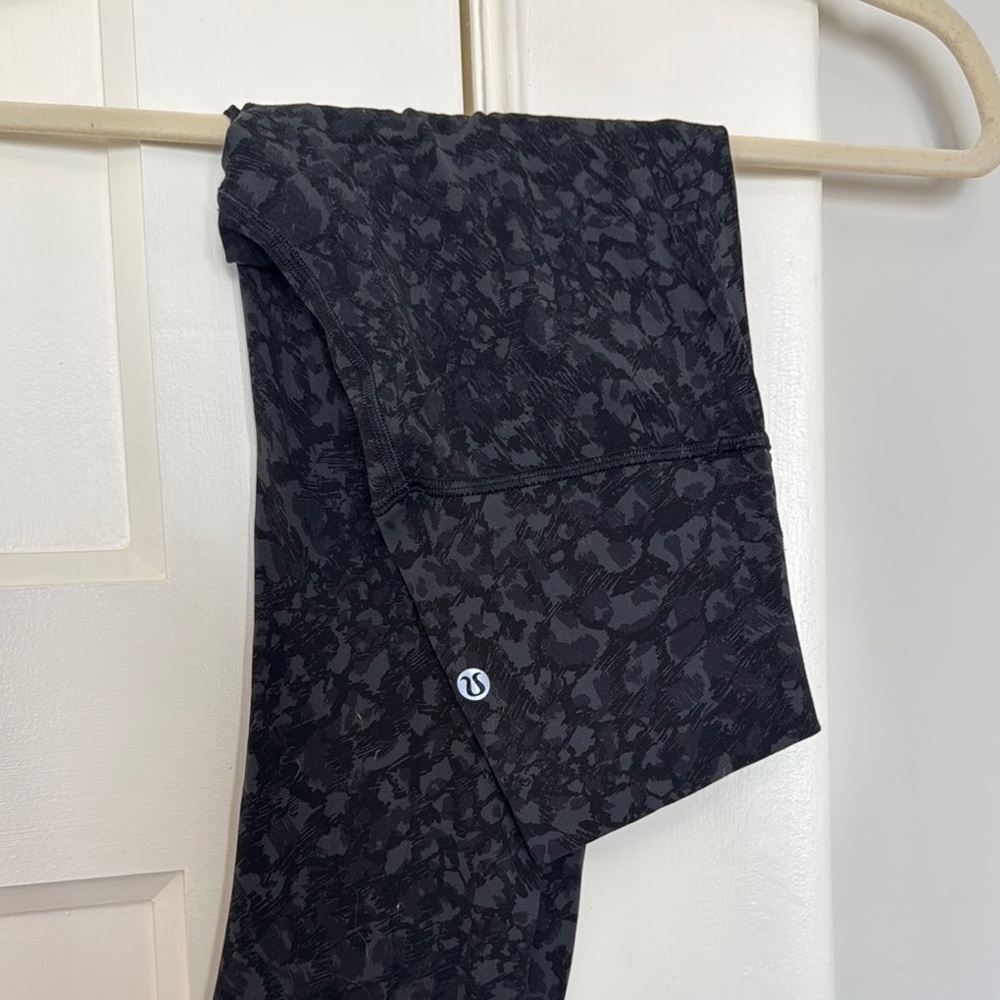 Lululemon Align 25” Black Patterned Leggings